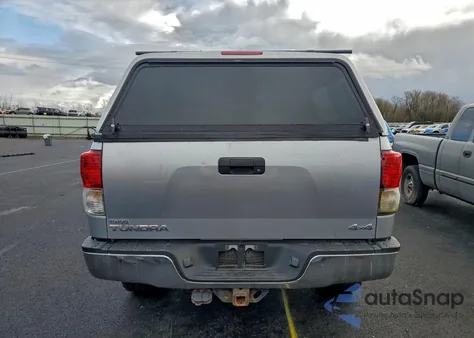 2012 Toyota Tundra Double Cab Sr5 z USA, uszkodzony, nr VIN 5TFUM5F1XCX030363